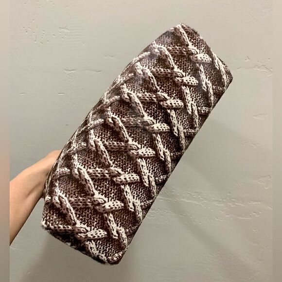 Handmade Genuine Hair-on Calf-hide Wooden Frame Top Handle Bag & 2 Strap Styles - Picture 14 of 16